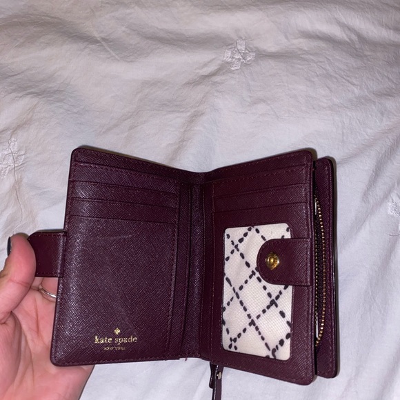 Kate Spade Wallet! (Burgundy/maroon) - Picture 2 of 3